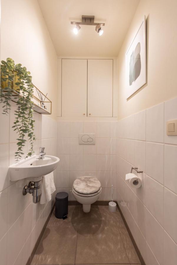 Shs Homes-Luxe Highrise, 2 Bedrooms, Kitchen, Free Parking, Stunning View, Large Tarrasse, Workspace Hasselt Exteriör bild