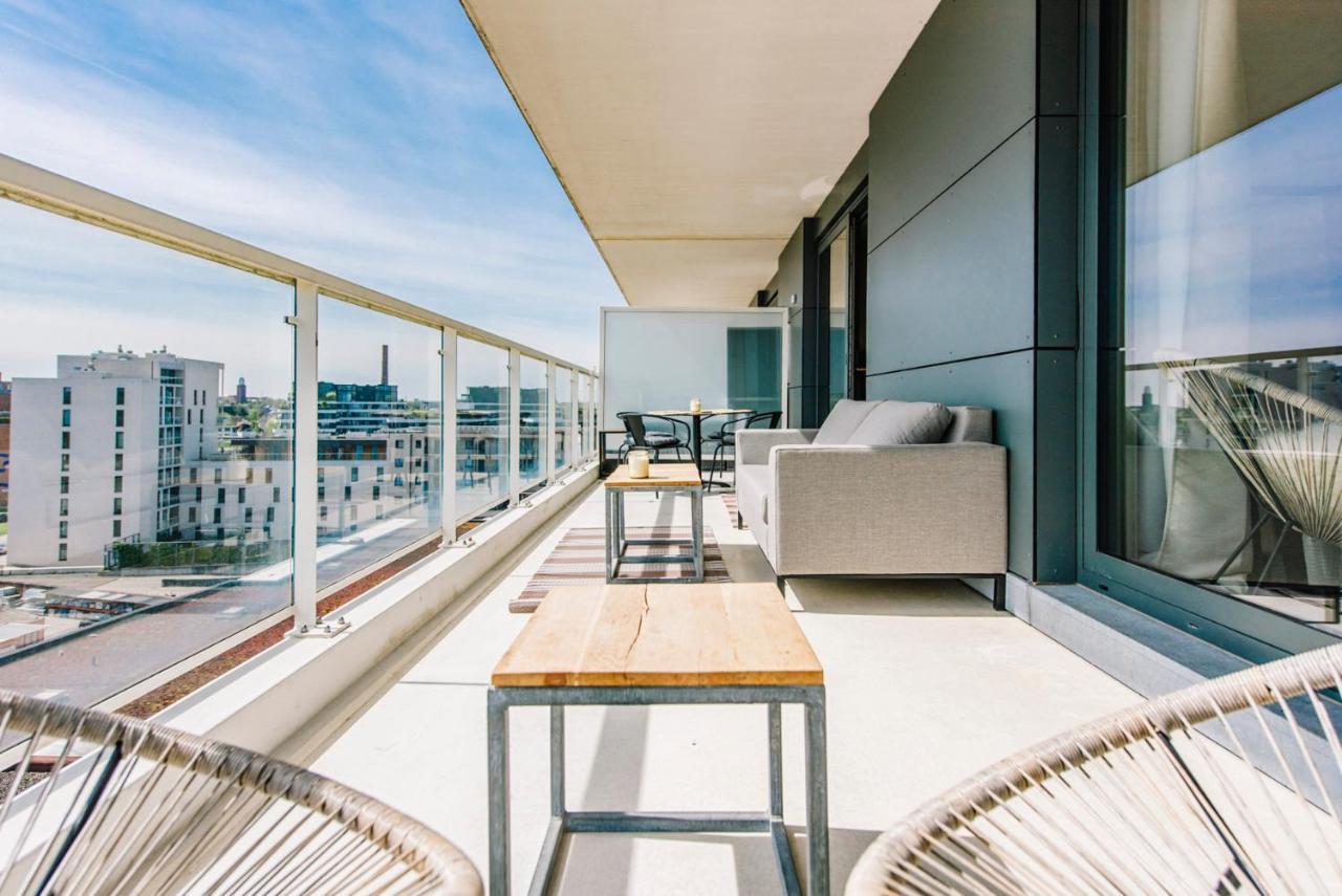Shs Homes-Luxe Highrise, 2 Bedrooms, Kitchen, Free Parking, Stunning View, Large Tarrasse, Workspace Hasselt Exteriör bild