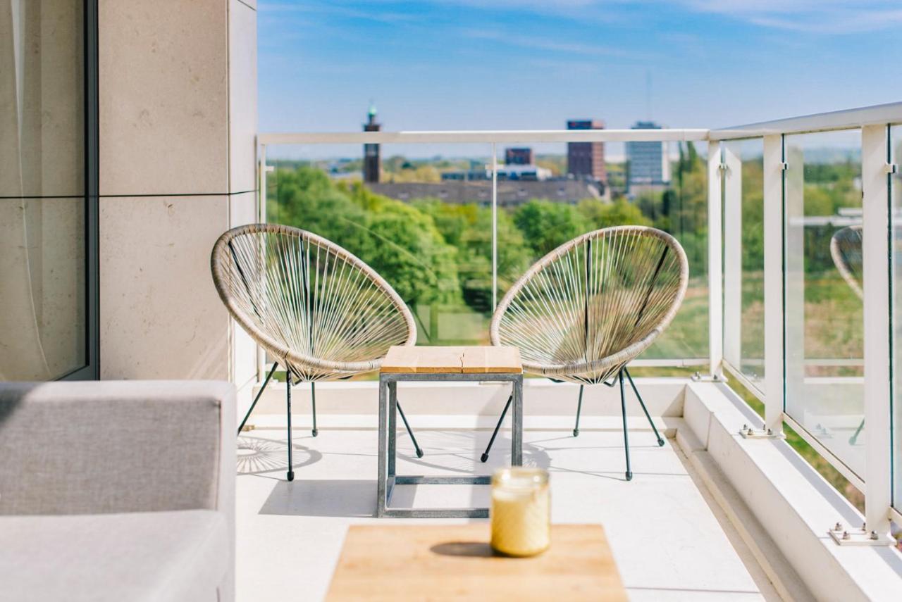 Shs Homes-Luxe Highrise, 2 Bedrooms, Kitchen, Free Parking, Stunning View, Large Tarrasse, Workspace Hasselt Exteriör bild